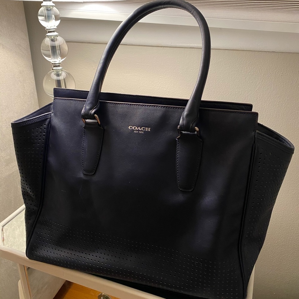 Coach navy tote/shoulder bag